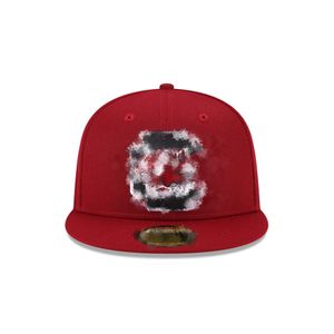 İşlemeli şapka kırmızı takılı kapak büyük boyutu moda snap back şapka beyzbol spor şapkası düz yeni unisex erkekler yetişkin işlemeli ücretsiz gönderim kabulü dropshipping toptan satış