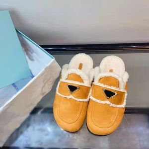 Chunky Platform Shearling Slippers Women Brand Muller Designer Winter Shoes Thick Bottom Faux Fur Furry Fluffy Slides Half Loafer Indoor Mules Sneaker Suede