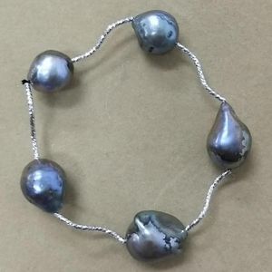 Bracciali Bracciale con perle d'acqua dolce naturali al 100%, grande braccialetto con perle barocche nere o bianche