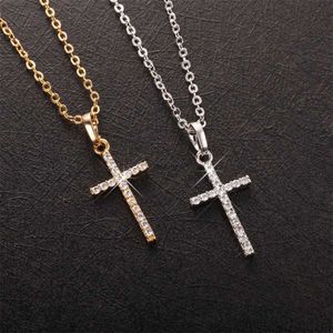 Pendant Necklaces Exquisite Fashion Sparkling Crystal Zircon Cross Pendant Necklace For Women Girls Metal Cross Thin Chain Choker Party Jewelry