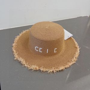 Chapeau de paille de styliste pour hommes et femmes, seau avec lettres, casquette de plage tressée en herbe, mode décontractée, chapeau de soleil d'été tissé, casquette de pêcheur