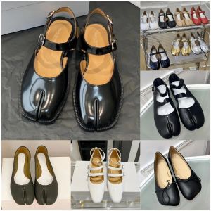 Designer tabi bailarina sapato feminino sandália de couro delicado luxo de alta qualidade split toe deslizamento em couro de bezerro múltipla escolha sapatos de dança