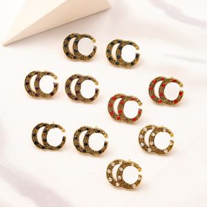 Earrings Ear Stud Stud Designer clássico Charme de presente Brincos Vintage Gold Plated Stud