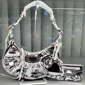shoulder bags bb designer handbag fashion graffiti crossbody pleated dark underarm Messenger lady white tote bag242G