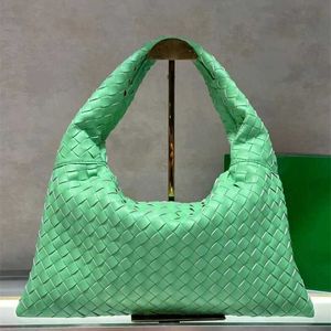 Borsa a tracolla Borse in pelle di vitello Designer Hobo di alta qualità sotto le ascelle Borsa da donna grande in pelle di luppolo all'uncinetto Capacità Messenger Regalo di Natale