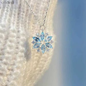 Pendant Necklaces Fashion Blue Snowflake Flower Pendant Choker Necklace for Women's Zircon New Year Gift Party Festival Clavicle Chain Jewelry YQ240124