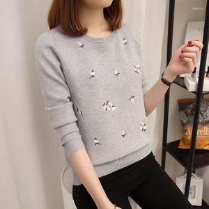 女性用セーター秋と冬のセーターメスインサート2024韓国の刺繍シャツオールマッチルーズ