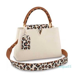 Women's Handbags Wild at Heart Capsule Collection Tote Bags Capucines Kapsin Leather Leopard Print Colorblock One Shoulder299D