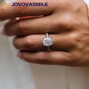 Ringar Jovovasmile Cushion Cut Moissanite Ring 18K Rose Gold 3.5Carat 10x8mm Crushed Ice Hybrid Center Anillos Rings for Women Luxury