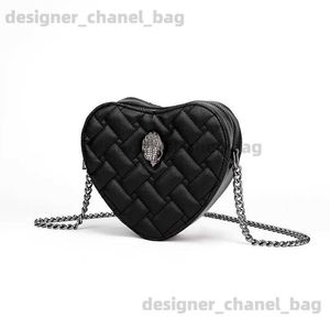 Axelväskor Ny modedesign Eagle Head Summer Mini Black Women's Handbag Heart Shaped Colorful Designer Bag Patch Work Love Shoulder Bag K28 T240123