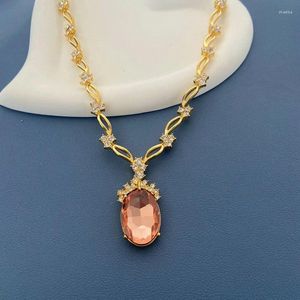 Kedjor Medieval Vintag Jewelry Court Style Geometric Fashion Light Luxury Simple Necklace With Diamond Pink Crystal Hollow