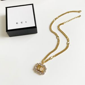 Vintage Gold Plated Diamond Pendant Necklaces New Women Luxury Charm Necklace Designer Necklace Box Packaging Gift Long Chain Hot Brand Birthday Travel Jewelry