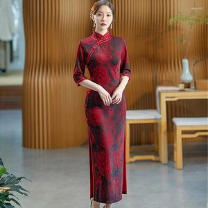 Etniska kläder traditionella kinesiska cheongsam mamma sexig smal fit vestidos mandarin krage vintage tryck qipao kvinnor stor storlek elegant
