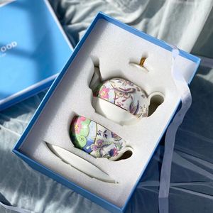 Designer Tea Pot Set Butterfly Love Flower Bone Porcelain Tea Pot Ceramic Coffee Cup Plate Afternoon Flower Tea Set with gift box