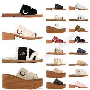 Sandália feminina Woody Mules plana chinelo Deisgner Lady Lettering tecido ao ar livre sola de couro slide sandália chlose sapatos de praia ao ar livre casa deslizamento de salto alto