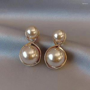 Studörhängen klassiska kvinnor öron manschett mässing koppar legering dubbel pärlor för kvinnliga födelsedagsdel smycken tillbehör