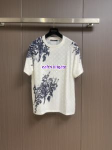 T-shirt da uomo 24SS T-shirt firmata T-shirt da lettera alla moda T-shirt da uomo estiva a maniche corte Abbigliamento da donna T-shirt moderna con collo rotondo jacquard con lettera intrecciata 411