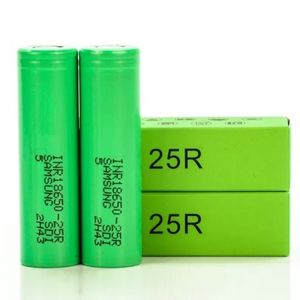 最高品質INR18650 25R 18650バッテリー2500MAH 20A 3.7Vグリーンボックス充電式リチウムバッテリーはサムスン用の在庫のためのフラット