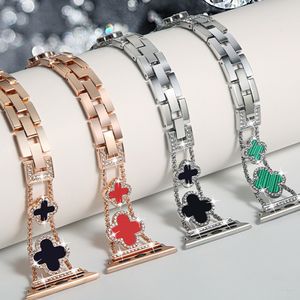 Quadrifoglio Catena metallica Bracciale gioielli conchiglia Cinturino con diamanti Cinturini a maglie Cinturini per Apple Watch Serie 3 4 5 6 7 8 iWatch 41mm 44mm 45mm 49mm