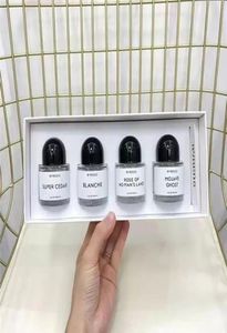 BYREDO PERFUME SET 30ML 4PCS Super Cedar Blanche Rose of No Mans Land Ghost EDP Fragrance Spray Parfum Köln present Box7934935