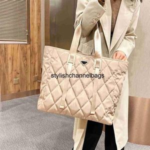 Totes Brand Shoulder Bags for women Tote Bags Purses Fashion Lady Classic Designer Work Woman Shopper Bags Soft Large capacit Hand3227