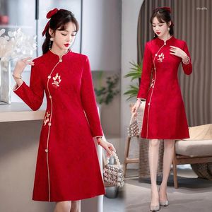 Ethnische Kleidung Traditionelles chinesisches Damen-High-End-Hochwertiges Herbst-Langarm-Spitzenstickerei-Retro-Rotkleid