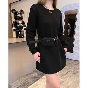 Basic & Casual Dresses Designer P24 Morning Circle New Classic Triangle Label Simple and Versatile Waist Bag Decoration Long sleeved Dress 01MU