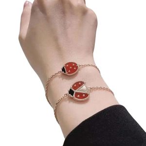 Van-Clef Arpes Pulseira Designer de Luxo Moda Feminina Qualidade Original 100% Prata Vermelho Amor Charme 4/Quatro Folhas-Trevo Rosa Ouro Joaninha Cereja Sorte Para Meninas