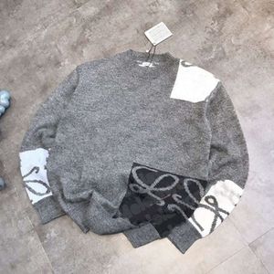 Kobiet projektantki Knited Sweter Grey Crey Seck Bluzy Jacquard Knitwear Tops