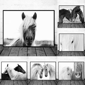 Dipinti Testa di cavallo in bianco e nero Poster Art Pittura Animali Cavalli Fotografia Stampe su tela Immagine della parete della casa della stanza Decorazione moderna