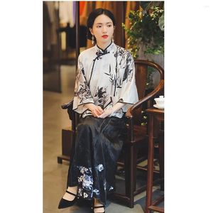 Etniska kläder 2024 Summer Vintage Silk Stand Collar Ink Tryckt stora ärmar Cheongsam Top Women Chinese Traditional Ceremony Qipao Plus