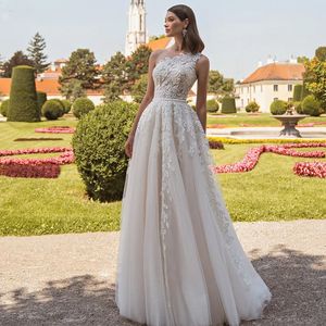 Oszałamiający BRIDE 2024 Proste suknie ślubne dla kobiet w stylu vintage asymetryczne jedno ramię w koronkach