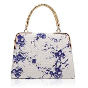 Pacote feminino de moda 2016 novo estilo chinês azul e branco de porcelana branca grãos de impressão de grão bolsa de mamã