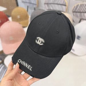 Fashion Channei Baseball Cap di lusso all'ingrosso Lettera di tennis Capo doppio C logo Hat Sports Hat Classic Sun Hat UNISEX Multi-color opzionale