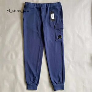 Mens Cp Companys Pants Color Diagonal Fleece Cp Companys Pants Mixed Utility Pants One Lens Pocket Pant Cp Compagny Stone and Island 4162