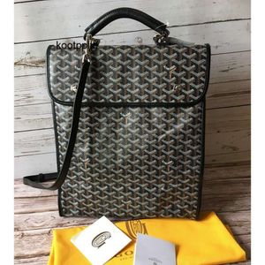 Kadın Tasarımcı Erkekler Sırt Çantası Gys Açık Sırt Çantası Lady Back Business Pack Gy Sırt Çantaları Git Bag Bag Moda Tarzı Büyük Kapasite Çanta Günü Paketleri Dizüstü Bilgisayar BA TNGV