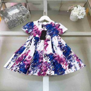 Varumärkesflicka klänning kort ärm barn kjol storlek 90-160 kompletta etiketter baby kläder wisteria blomma tryck barn frock jan20