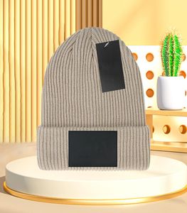 2022 Fashion Beanies hats Brand Men Women Autumn Winter Hats Sport Knit Hat Thicken Warm Casual Outdoor Cap Double Sided Beanie2072429