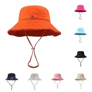 Designer Bucket Hat Fashion Luxury Mens Kvinnor Bucket Hat Wide-Brimmed Hats Beach Summer Sun Protection Cap Casual Basin Hats Frayed Fisherman's Hat flera färger