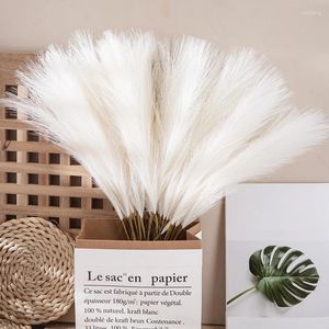 Kwiaty dekoracyjne 55 cm puszysty pampas trawa boho wystrój sztuczny bukiet kwiatowy na domową dekorację ślubną fałszywą roślinę symulowaną imprezę trzcinową