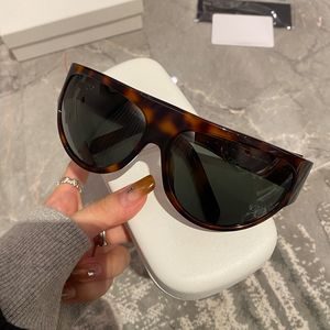 tortoise shell sunglasses womens sunglasses European and American cool retro biker style High quality glasses Multi color option oversize glasses uv400 shades