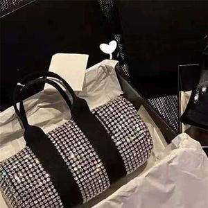 Designer tjeckiska vita glänsande diamantkvinnor Tote handväskor Uppdaterade strass resor axelväskor Cruider Duffle Bling Bling Shoppin324x