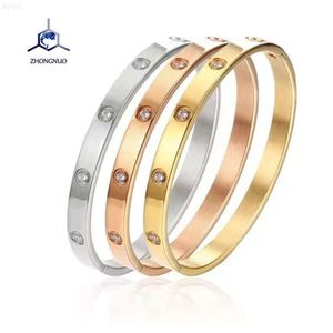 2024 Plain Gold Carved Couple Best Selling Bangles Women Bracelets
