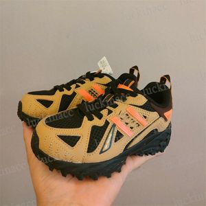 Kinder-Designer-Kletterschuhe, Kleinkind-Turnschuhe, Jungen- und Mädchen-Jugend-Skateboarden, Joggen, Sport-Star-Trainer, Sportschuh, Kinder-Sneaker