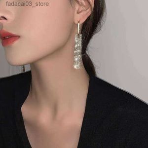 スタッド2023 New Summer Retro Retro Full Diamond Zircon Long Tassels Delicate and Elegant Ladies Earrings Luxury Gifts Q240125