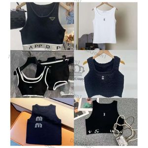 Designer Luxury Crop Top Mi Vest Women Shirts Leter broderad Rhinestone T Shirt Woman Lång ärm beskurna toppar Elegant charmig tjej lapel vit blå blus