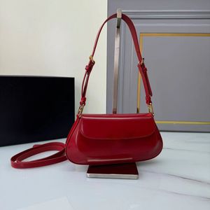 Senaste borstade läder röd axelväska designer kvinnor lyxiga svartvita crossbody hobo väskor tygväska kedja äkta läderhandväskor