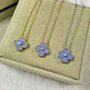 Aşk Clover Tasarımcı Charm Kolye Kolyeleri Kadınlar İçin Hafif Mor Taş Elmas Goth Sailormoon Kardeş Balina Moissanit Chain151