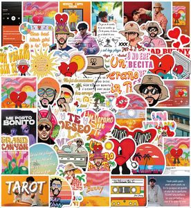 50pcs şarkıcı kötü tavşan sticker albümü un verano sin ti grafiti çocuk oyuncak kaykay araba motosiklet bisiklet çıkartma