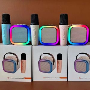 K12 Mini Karaoke -Maschine Tragbarer Bluetooth 5.0 Lautsprecher Wireless Mikrofone LED Musik Rhythmus Leicht Heimfamilie Gesangsmaschine